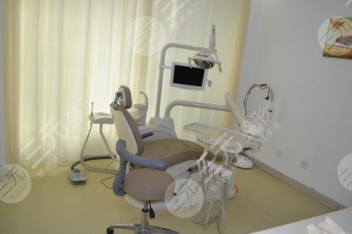 重慶周德文口腔