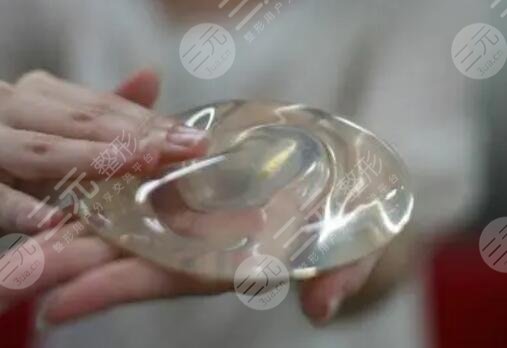隆胸假體光面